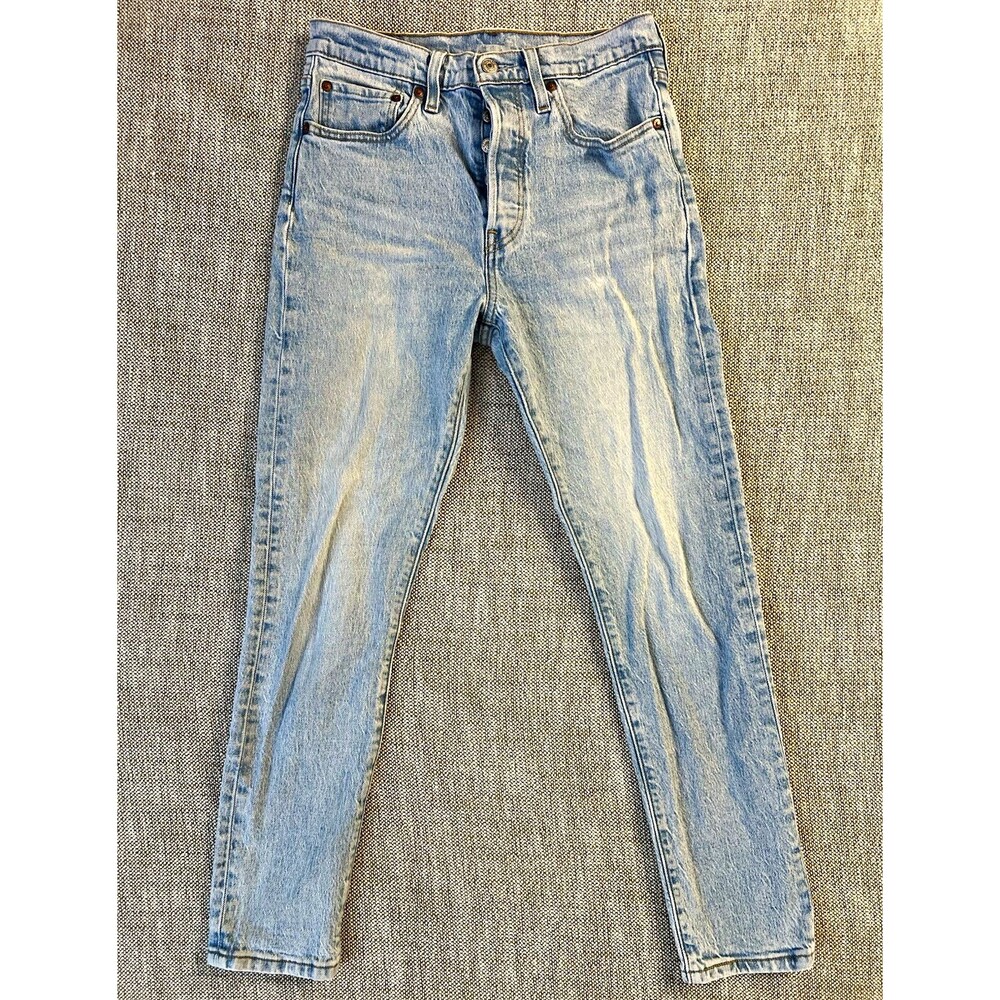 Levi's Premium Men's Skinny Light Wash Blue Denim Jeans Button Fly 5-Pocket
